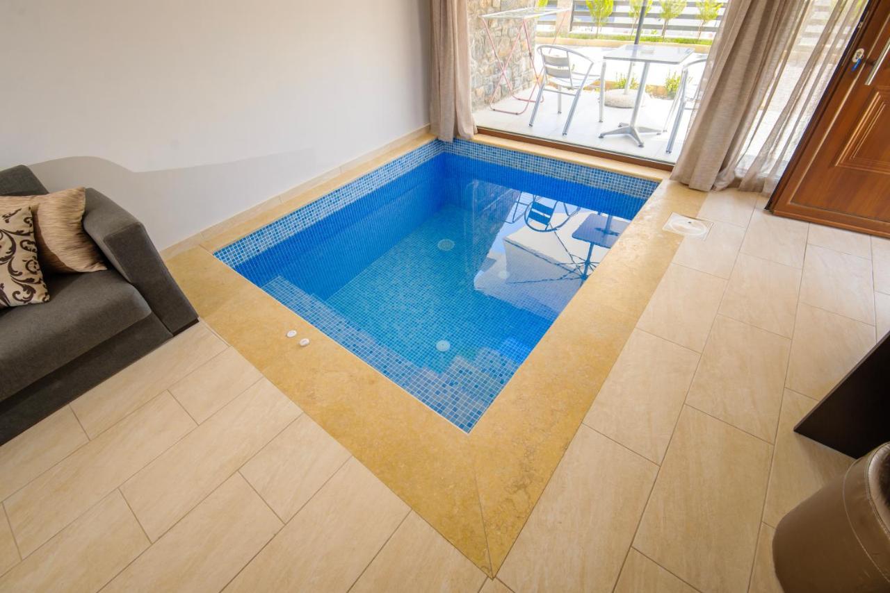 Stone Suites Pefkochori Exterior foto