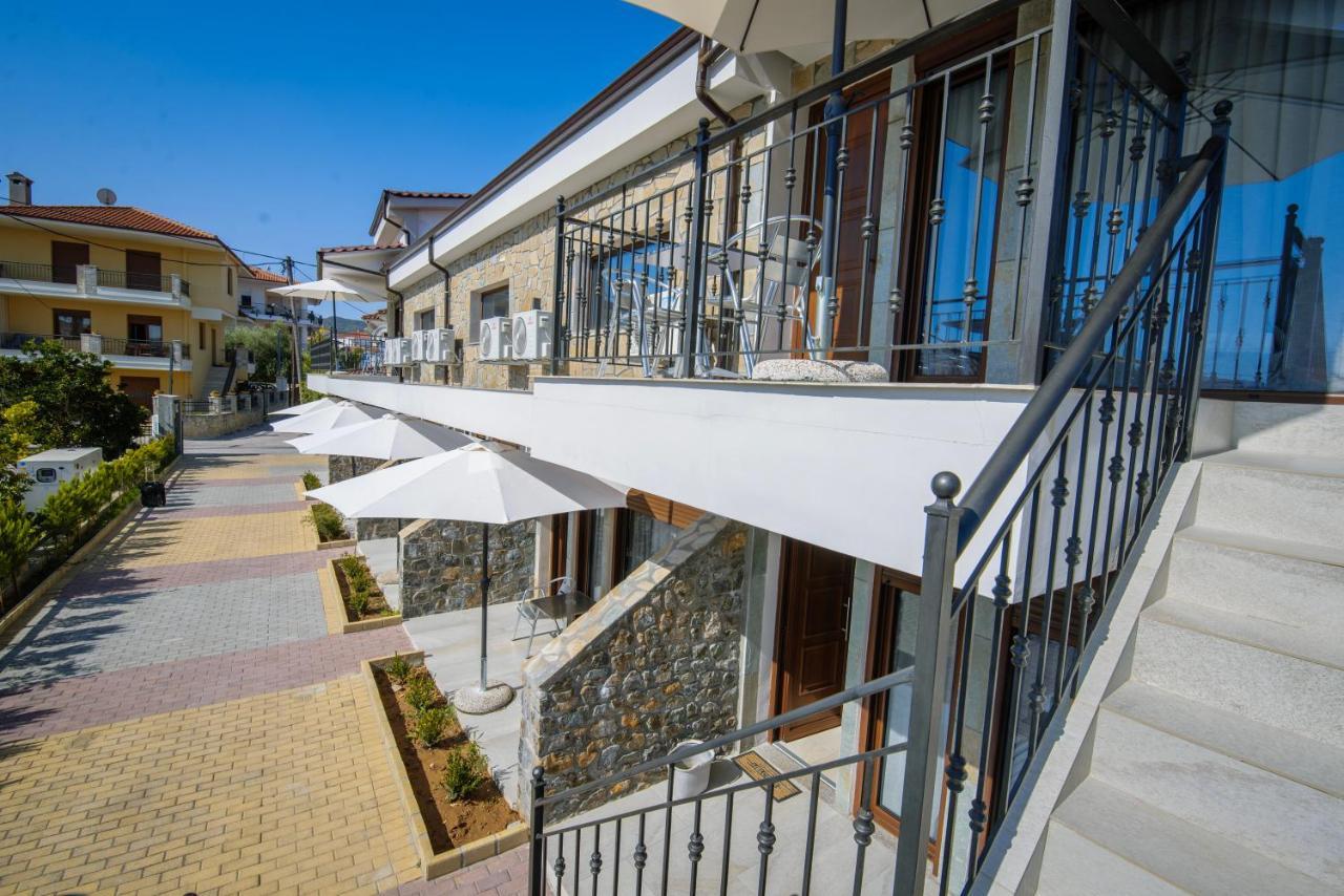 Stone Suites Pefkochori Exterior foto